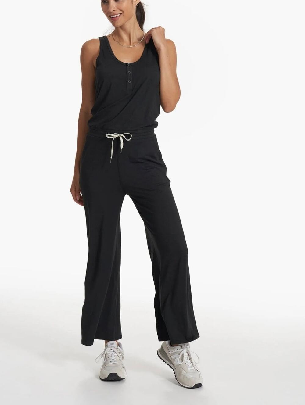 Vuori Falls Jumpsuit Wide Leg Henley Size S NWT Performance Stretch